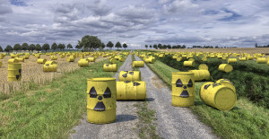 nuclear-waste-1471361_1920-1