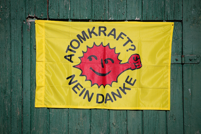 fahnen (8 von 12) fahnen (8 von 12)