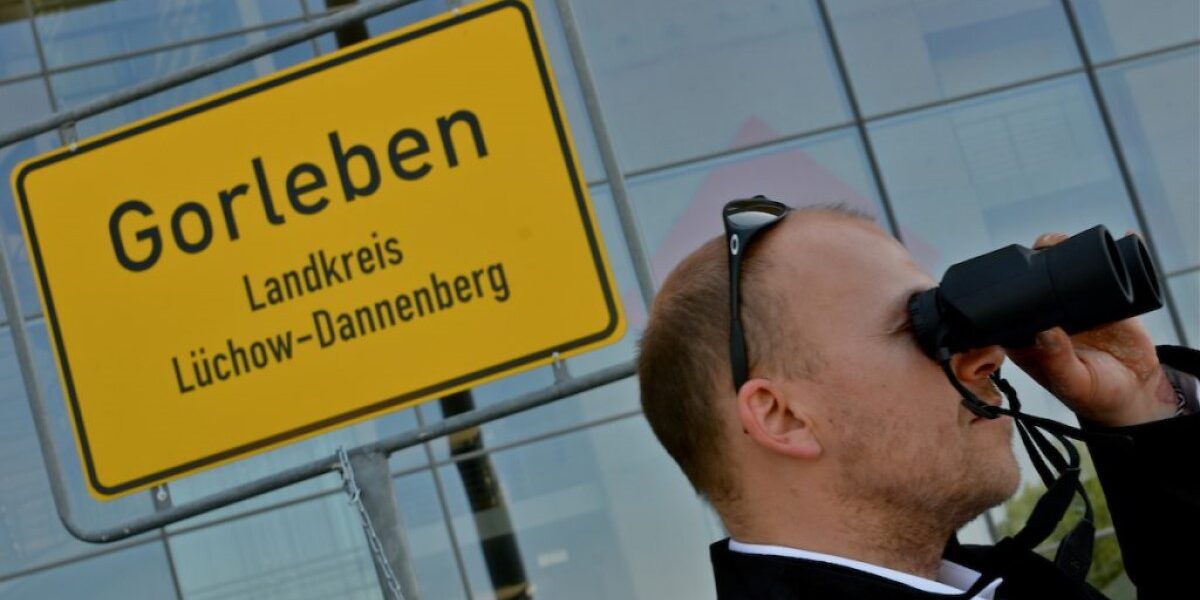 kommission_berlin_auswahl08-1024x678-1-panorama-aaed75792cb15252fbfb483832a85408-wy0fkvon129u